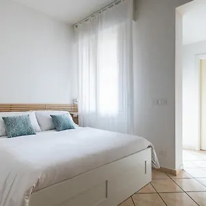 Delia's In The Center By Wonderful Italy Apartamento